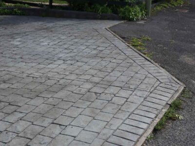 Solihull pressed concrete driveway