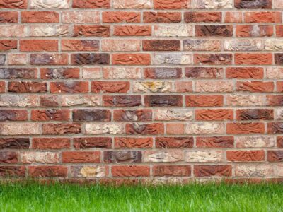 Garden wall installers West Midlands