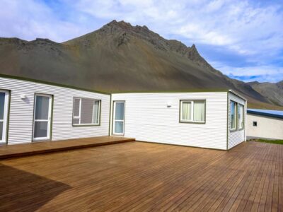 Wooden decking installers West Midlands